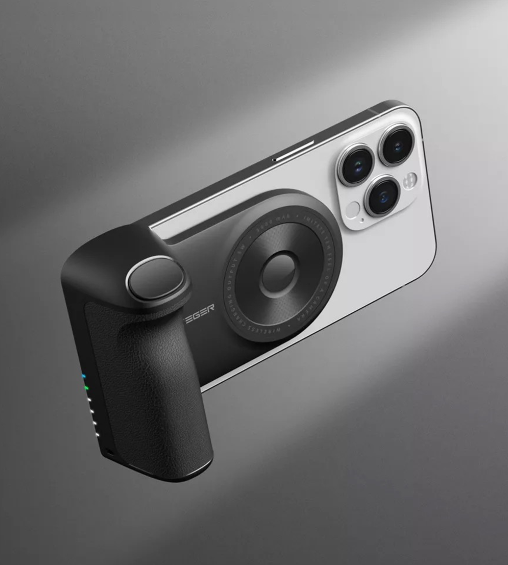 Veger - SnapCam - 5,000mAh 5W Bluetooth Selfie Controller, Kickstand & MagSafe Powerbank - Black